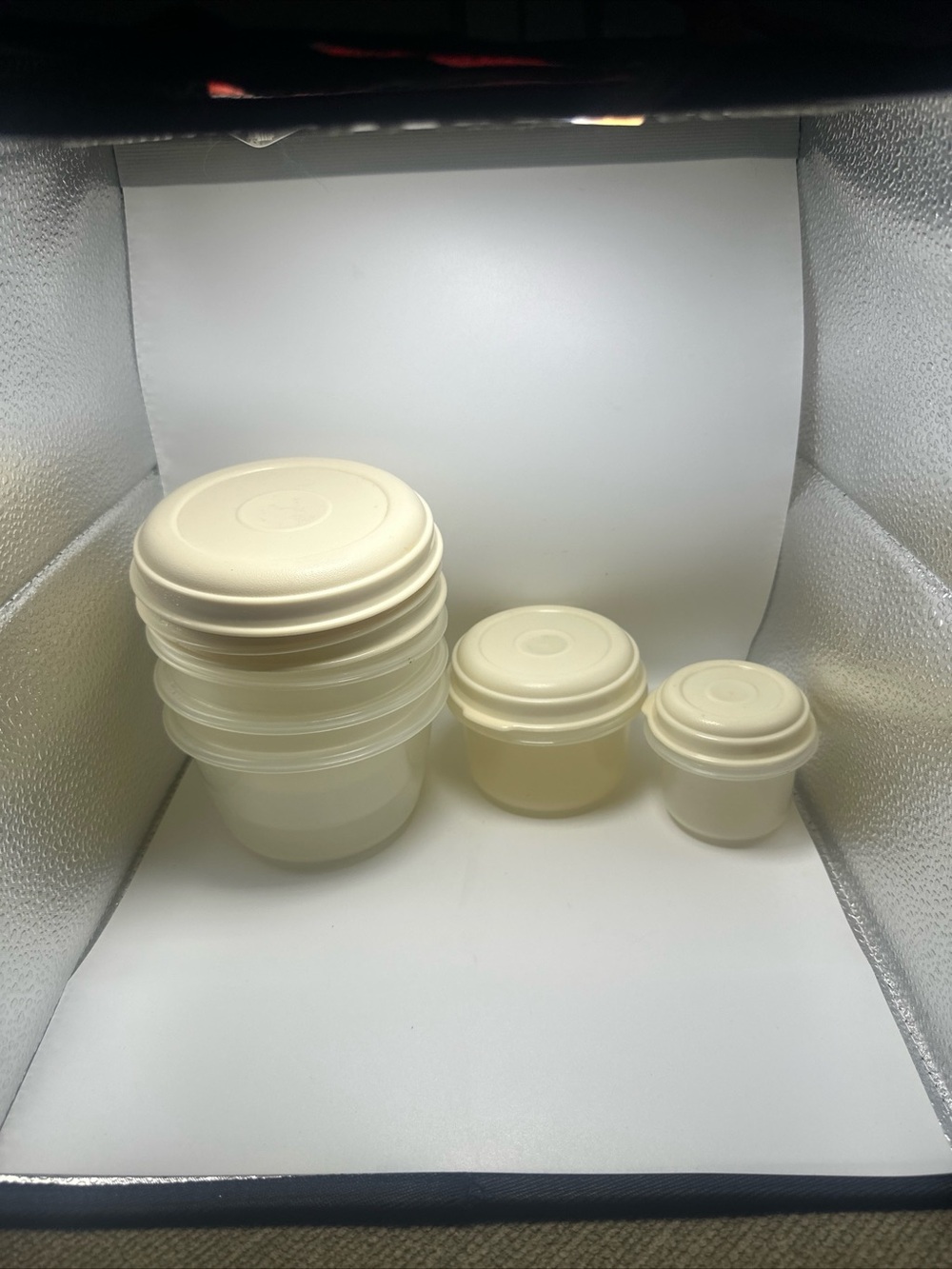 Rubbermaid Stackable Storage Containers - Cream Set of 8